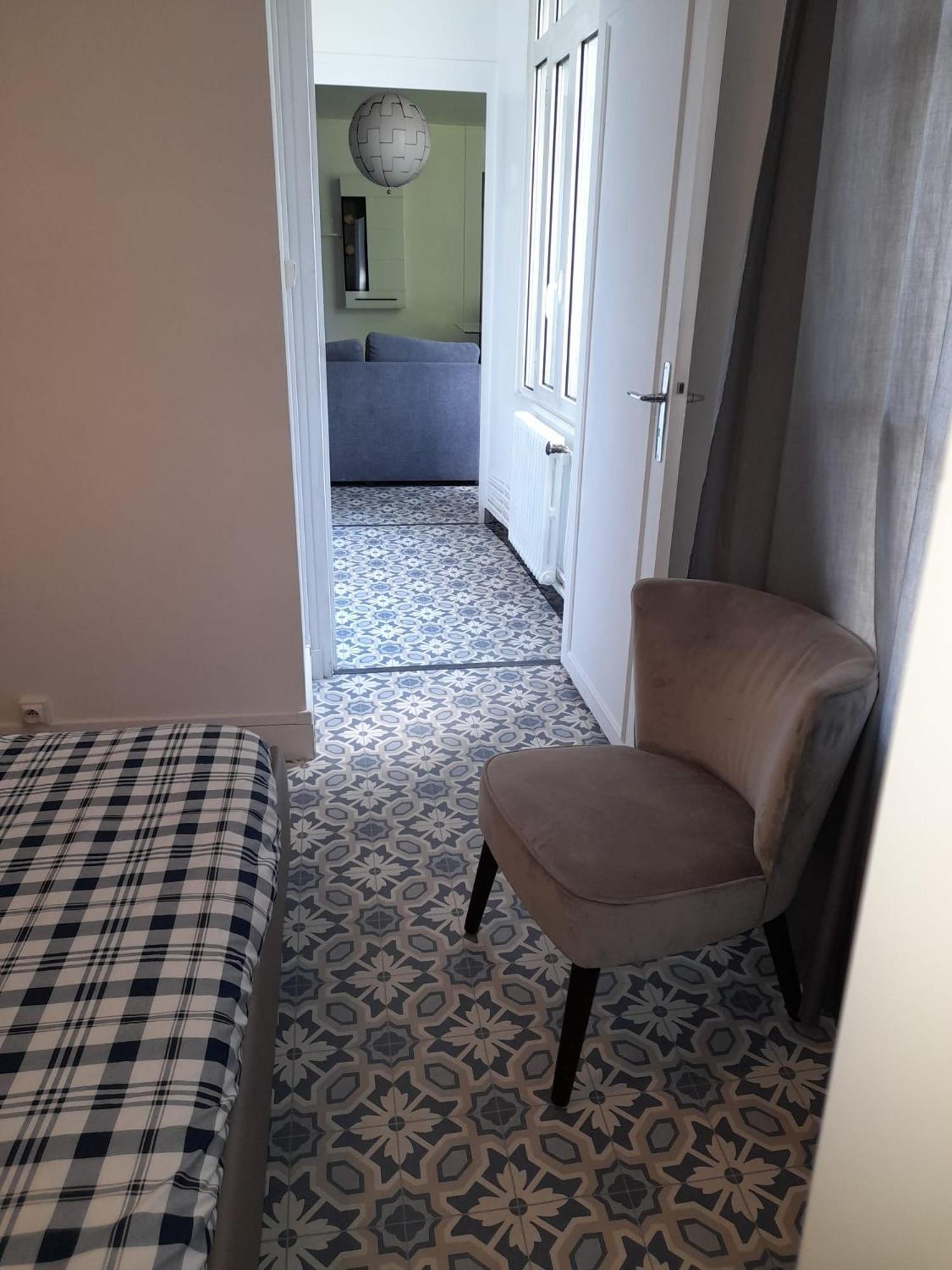 Appartement Cosy Et Lumineux Tours Bilik gambar